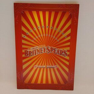RETRO BRITNEY SPEARS Circus Tour Program 2009 with Lenticular Cover